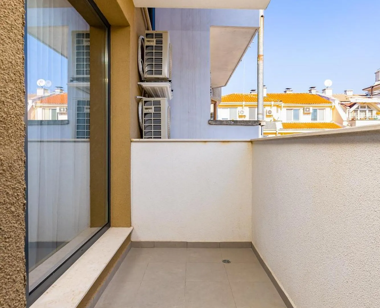 Two-Bedroom Apartments With Free Parking And 6Min To Center Plovdiv