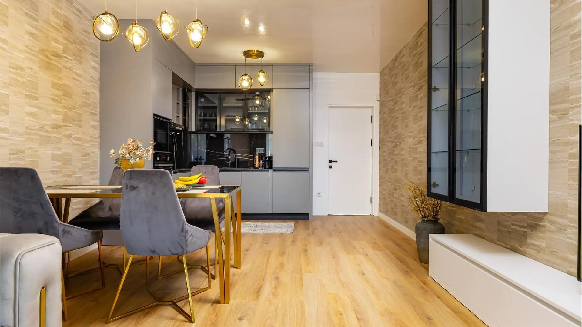 Two-Bedroom Apartments With Free Parking And 6Min To Center Plovdiv 0*,  Bulgaria
