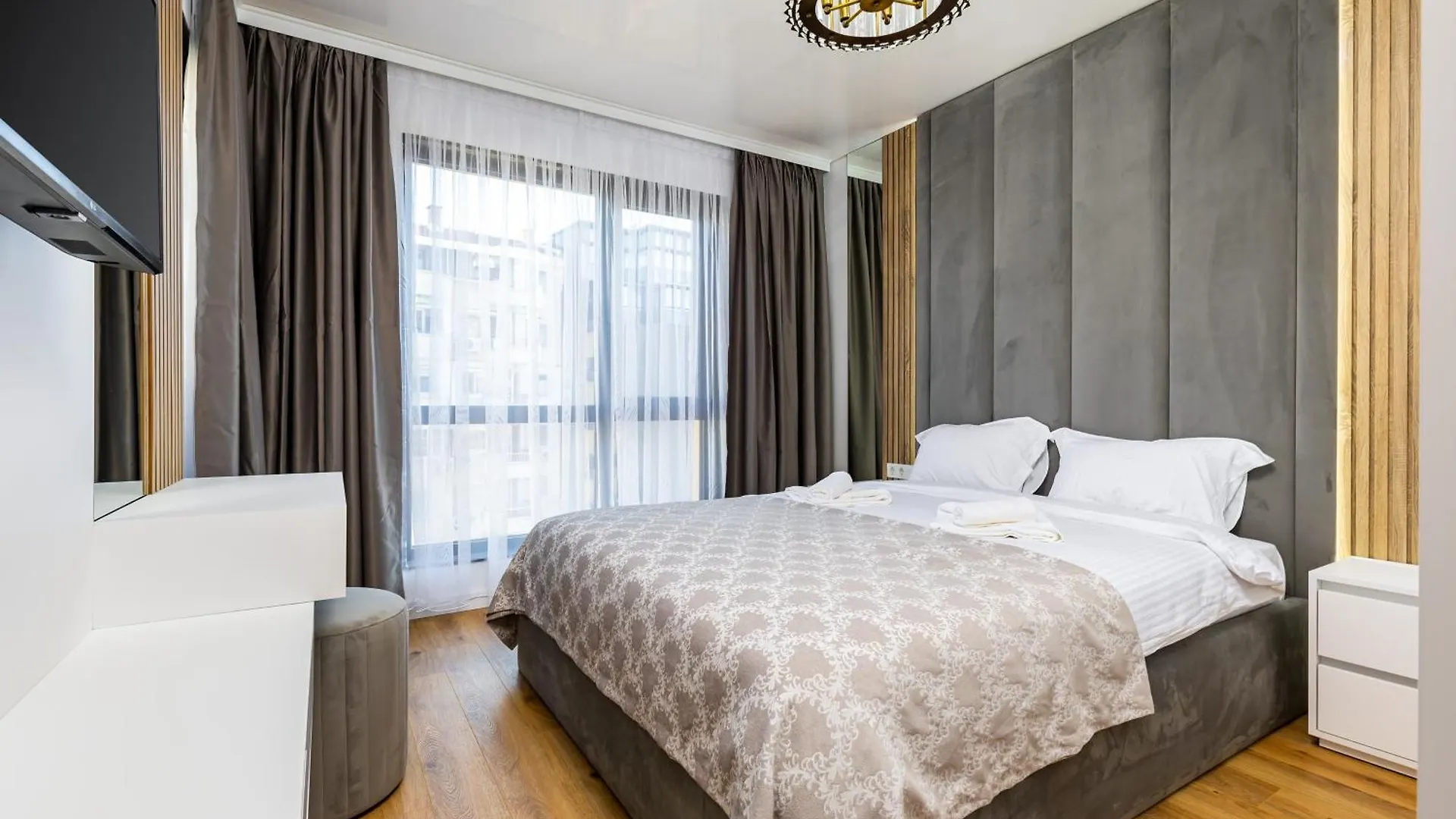 Two-Bedroom Apartments With Free Parking And 6Min To Center Plovdiv Bulgaria