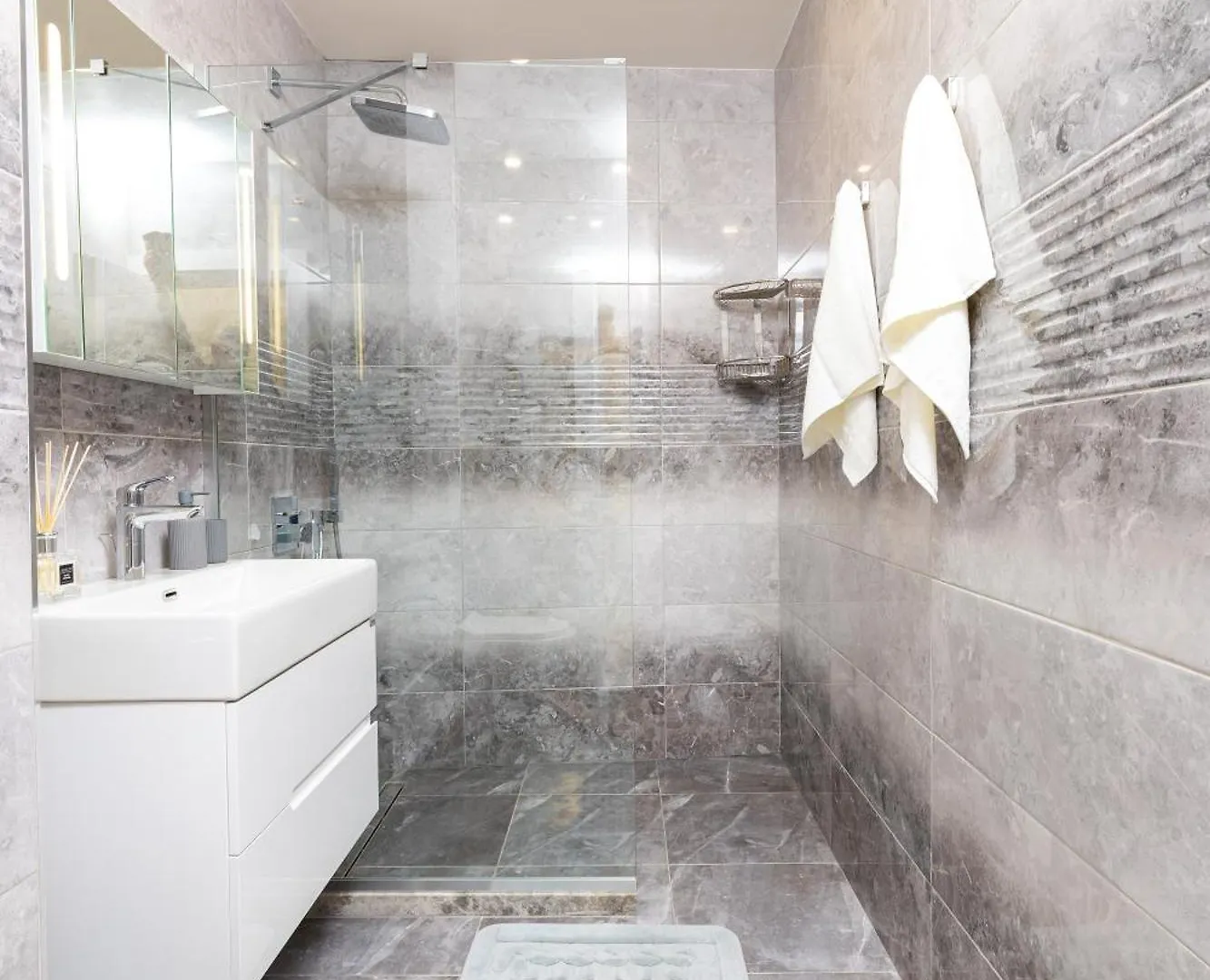 Two-Bedroom Apartments With Free Parking And 6Min To Center Filibe Bulgaristan